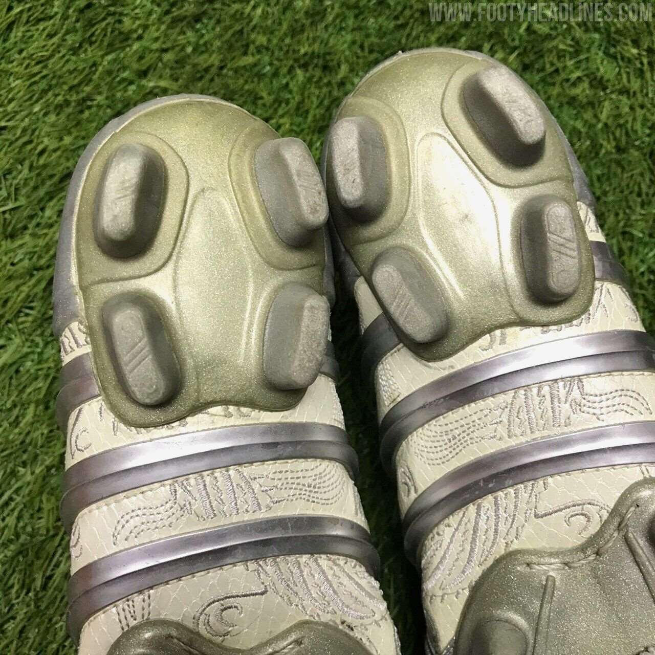 Adidas predator silver 2024 dragon